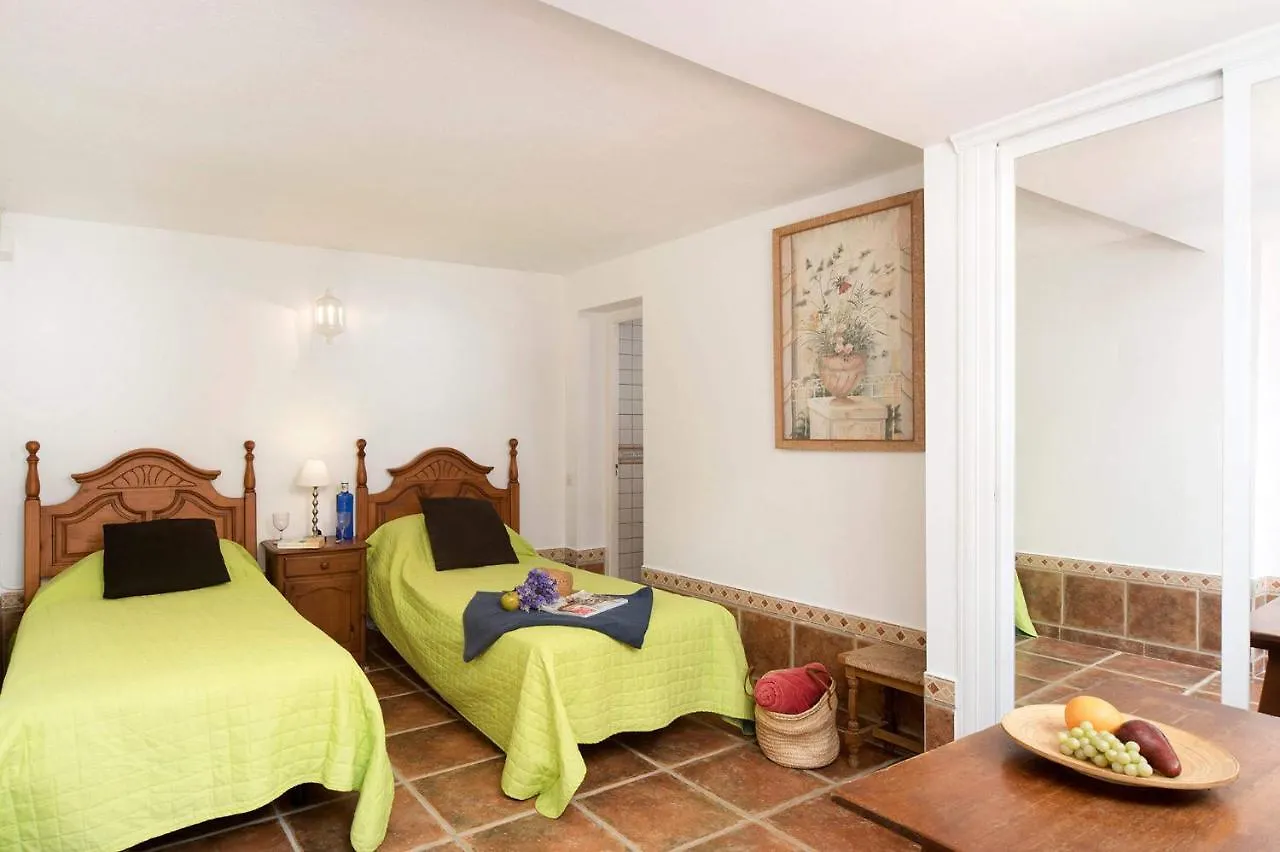 Villa Pedrosol by Villa Plus Marbella